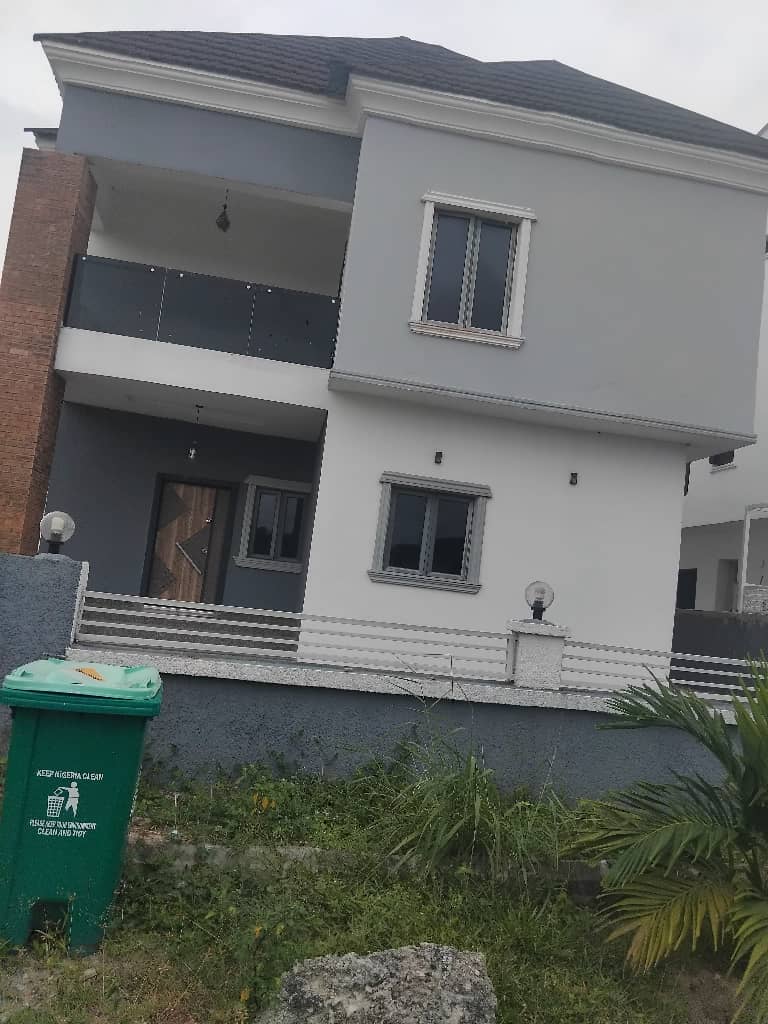 4 Bedrooms Fully Detached Duplex with BQ